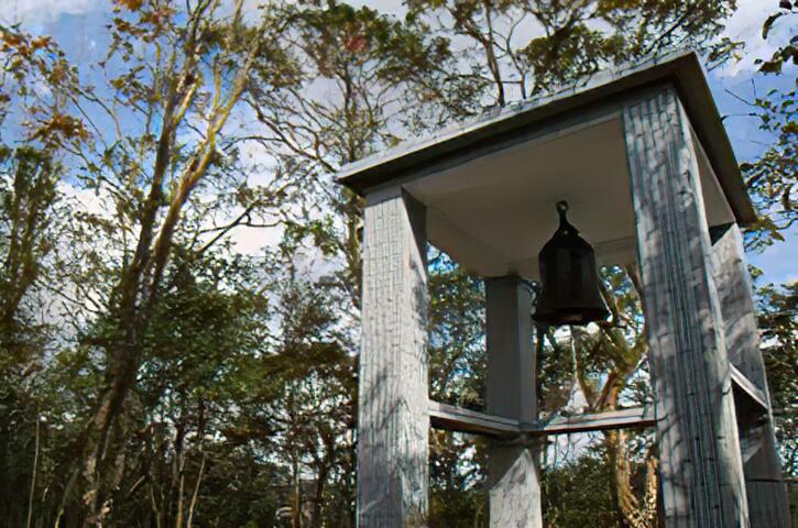 觀音巖警報鐘亭