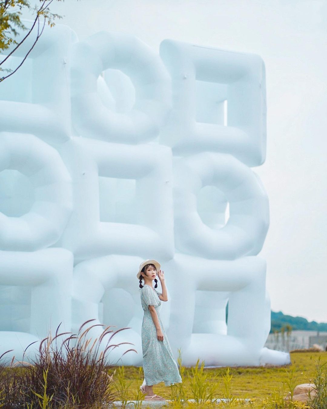 #期間限定 13 件戶外地景藝術作品 