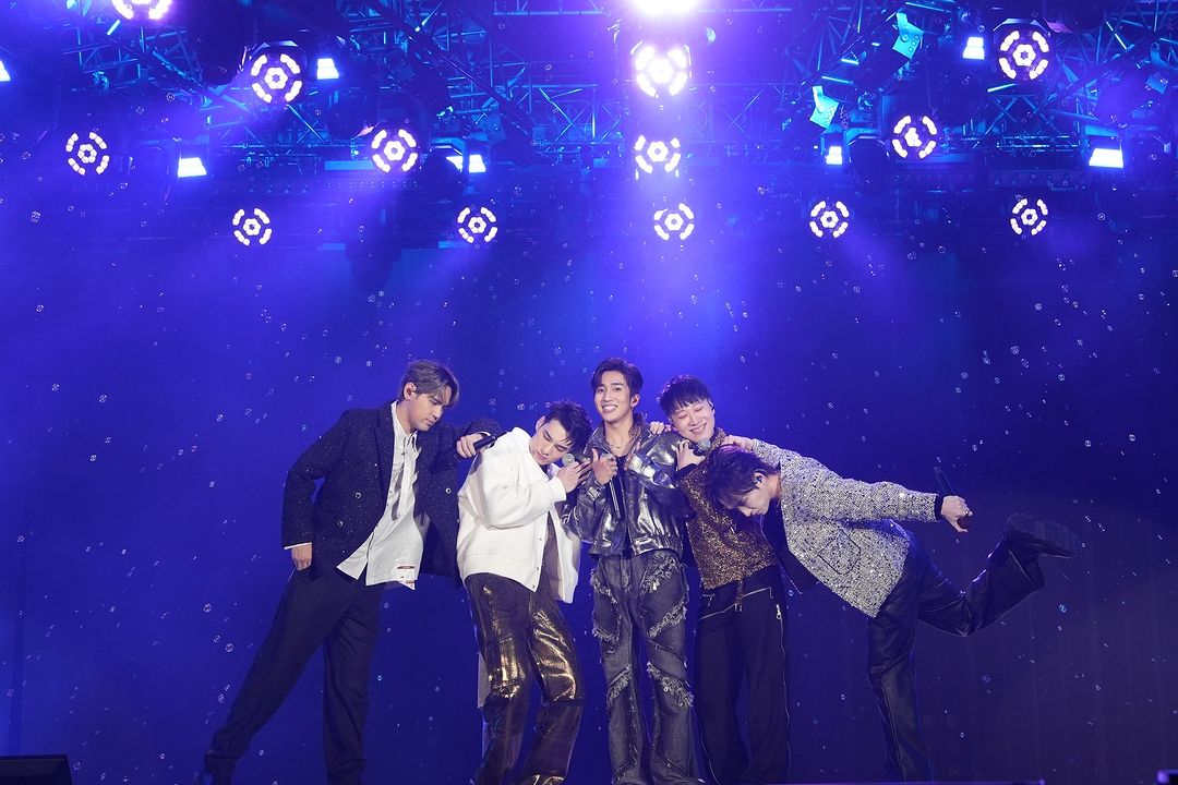 #巨星耶誕演唱會首日