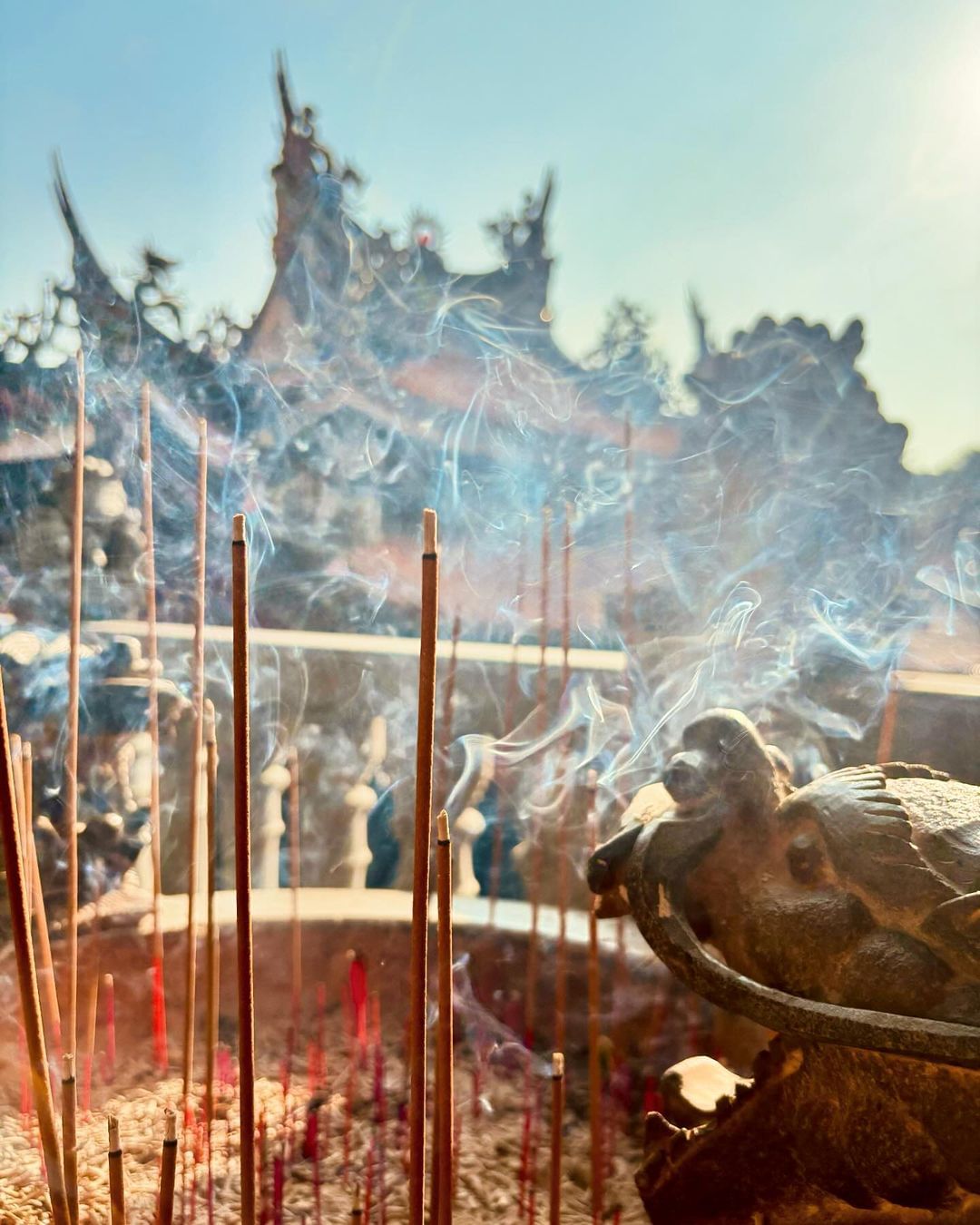 過年少不了到廟裡走春拜拜～